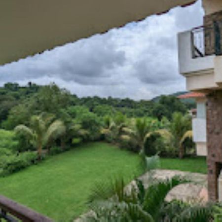 Wood Stock Acres Villa Resort Тане Екстериор снимка